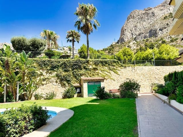 Piso de 2 habitaciones en Altea la Vella, Altea en alquiler con piscina garaje - 1.800 € (Ref: 9993830)