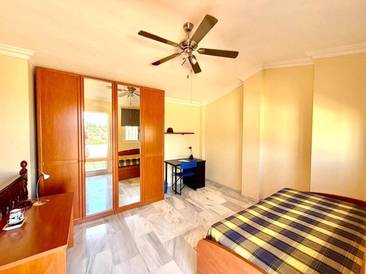4 makuuhuone Rivitalo vuokrattavana paikassa Velez-Malaga mukana uima-altaan 
autotalli - 1 500 € (Ref: 10020013)