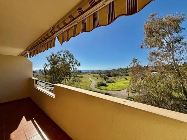 4 bedroom Terraced Villa for rent in Vélez-Málaga with pool garage - € 1,500 (Ref: 10020013)