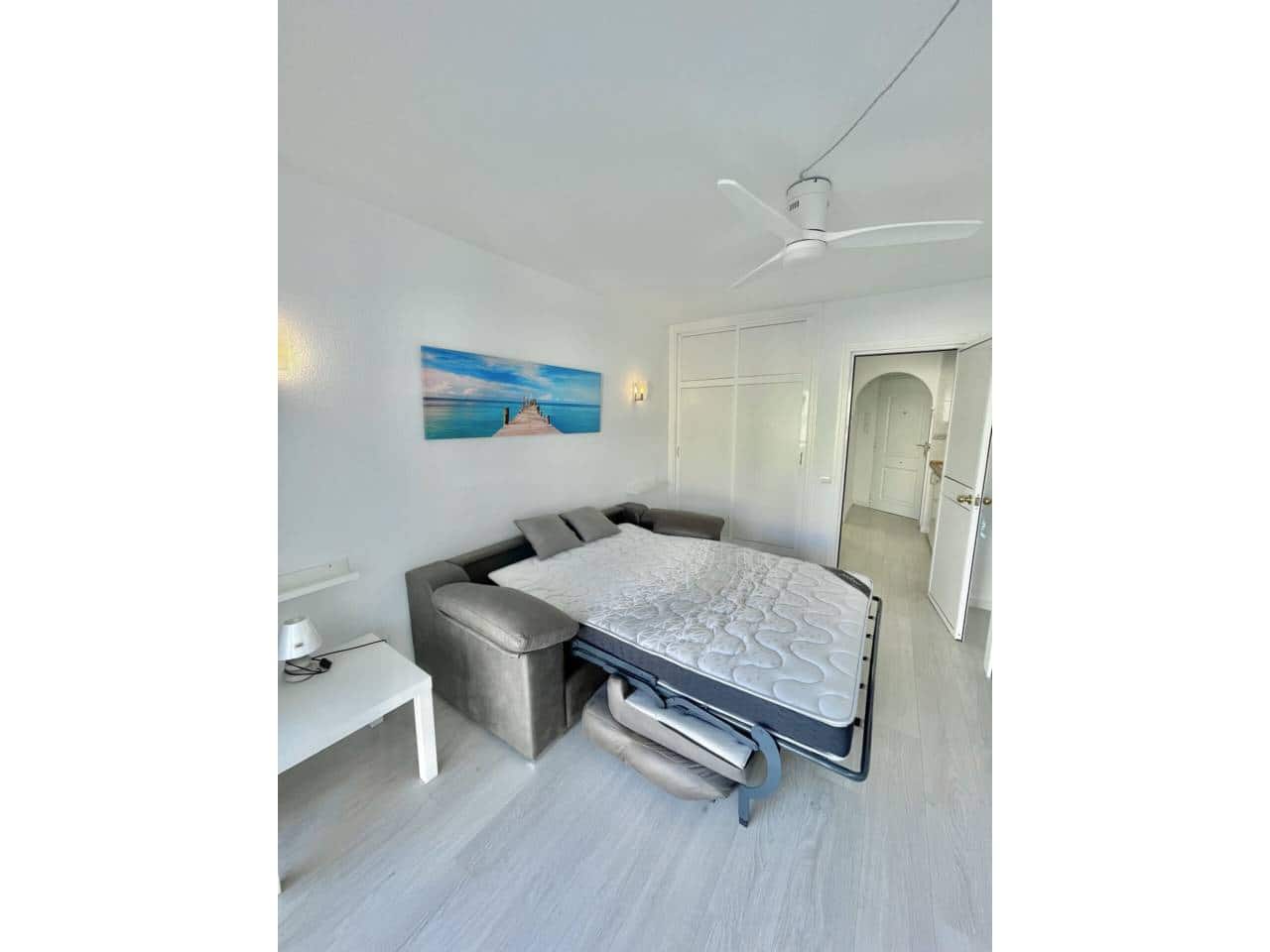 Flat te huur in Rincon de la Victoria met zwembad - € 750 (Ref: 10021851)