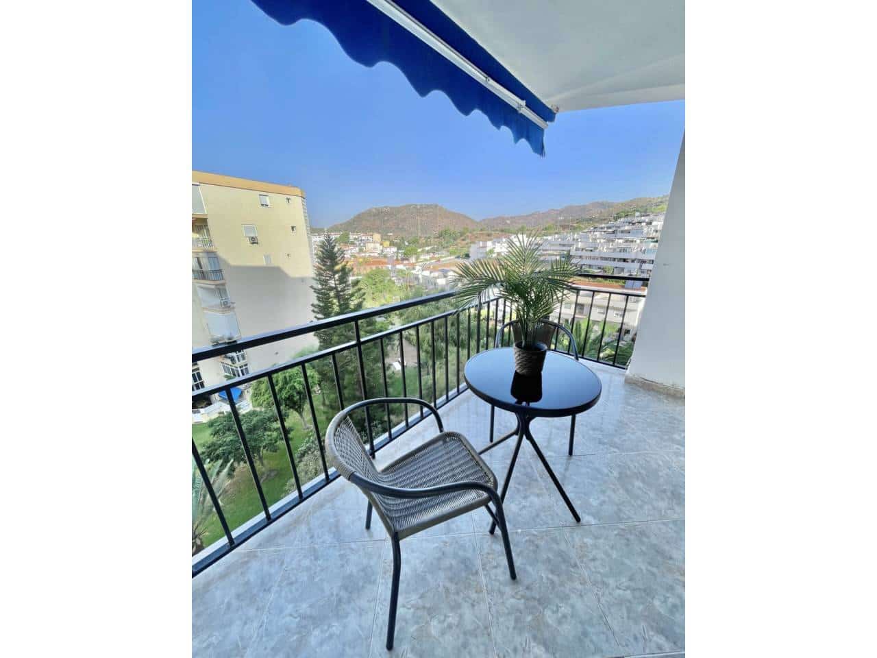 Flat te huur in Rincon de la Victoria met zwembad - € 750 (Ref: 10021851)
