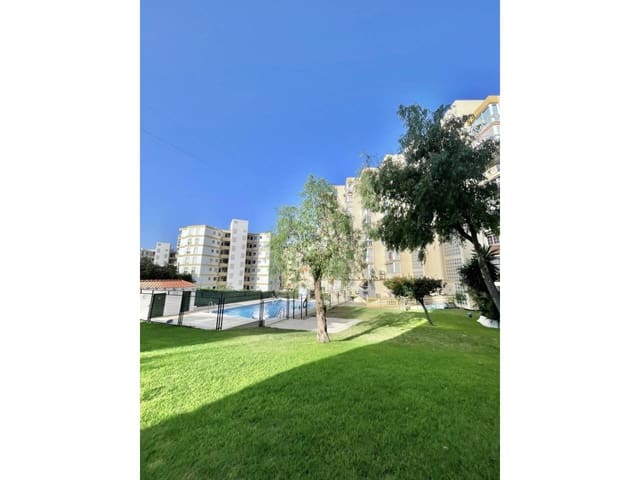 Flat te huur in Rincón de la Victoria met zwembad - € 750 (Ref: 10021851)