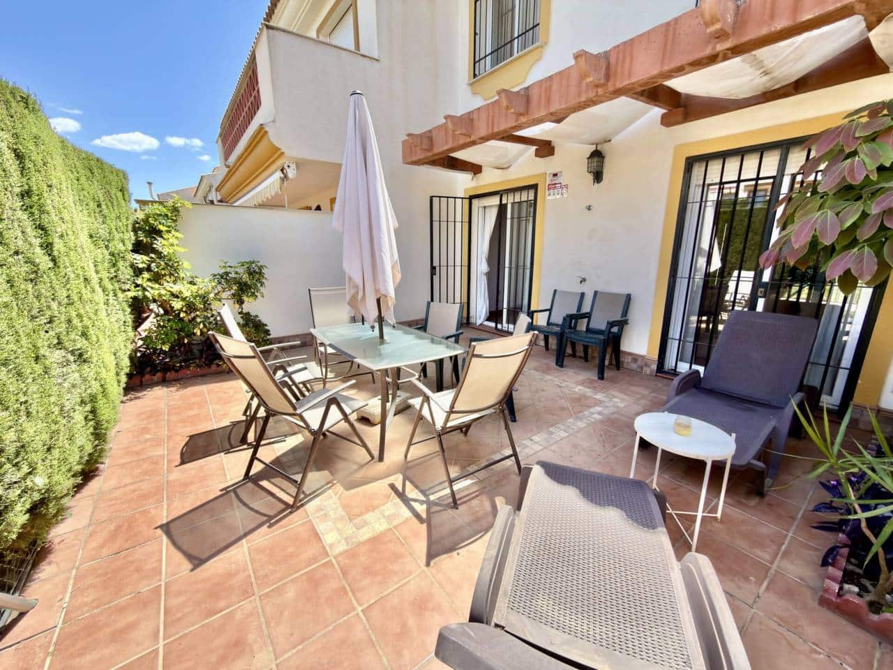 3 sovrum Radhus till salu i Torre de Benagalbon med pool garage - 498 000 € (Ref: 10029905)