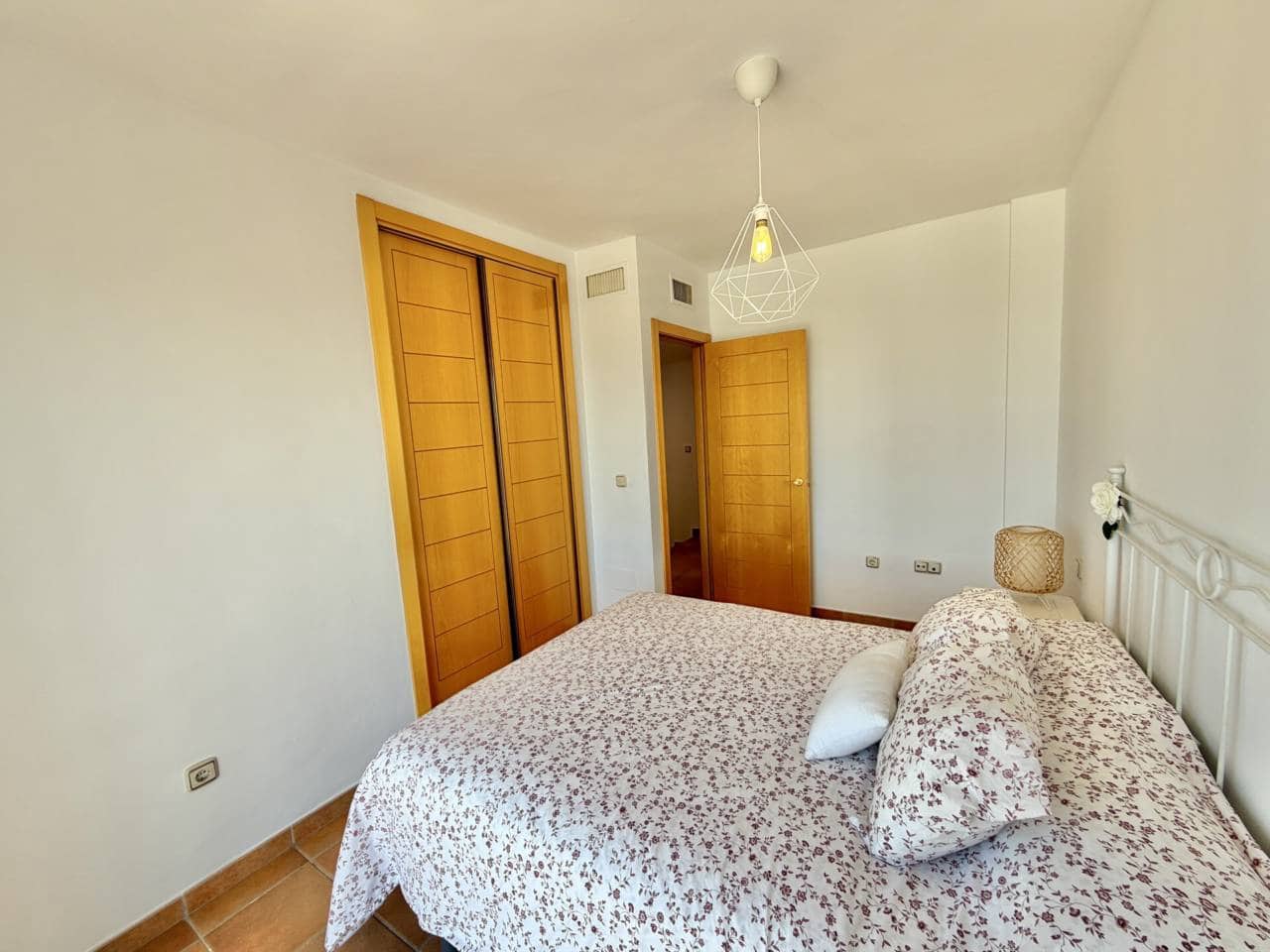 3 sovrum Radhus till salu i Torre de Benagalbon med pool garage - 498 000 € (Ref: 10029905)