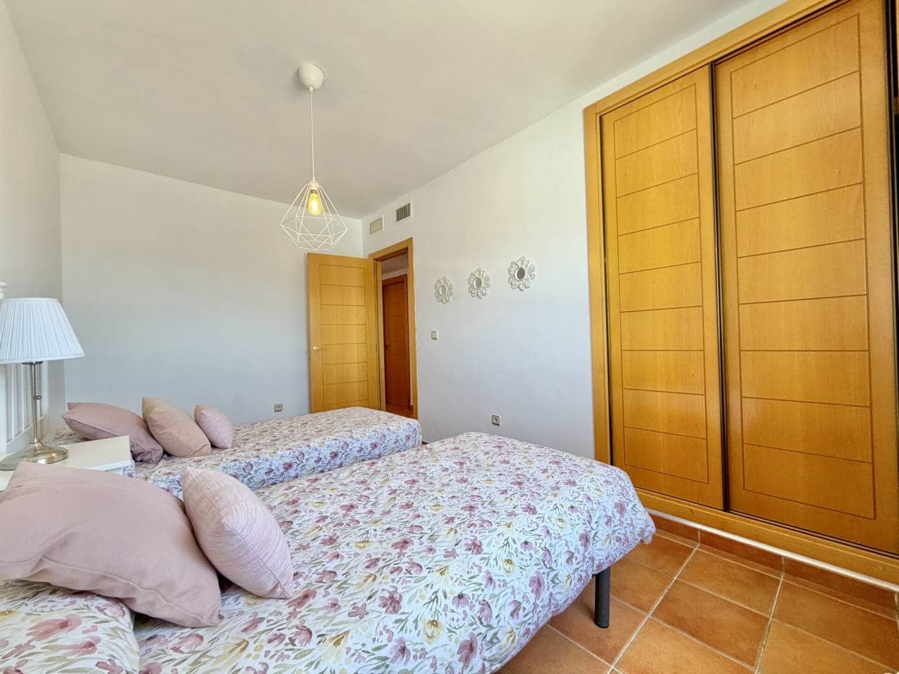3 sovrum Radhus till salu i Torre de Benagalbon med pool garage - 498 000 € (Ref: 10029905)
