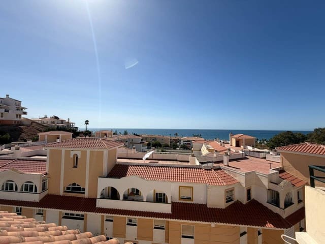 2 bedroom Penthouse for rent in Rincón de la Victoria - € 1,200 (Ref: 10034808)