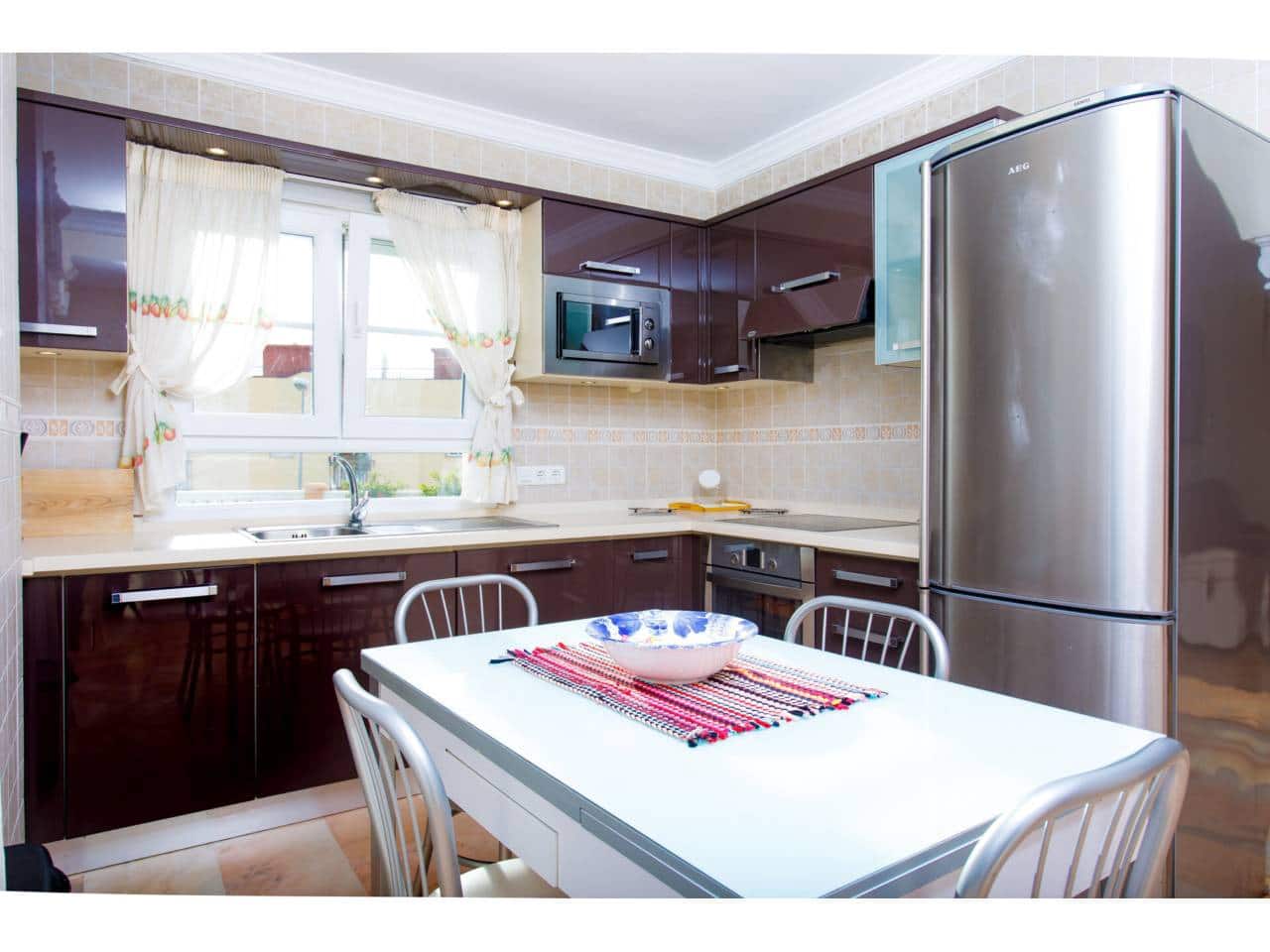 5 quarto Moradia para arrendar em Velez-Malaga com piscina garagem - 2 500 € (Ref: 10046655)