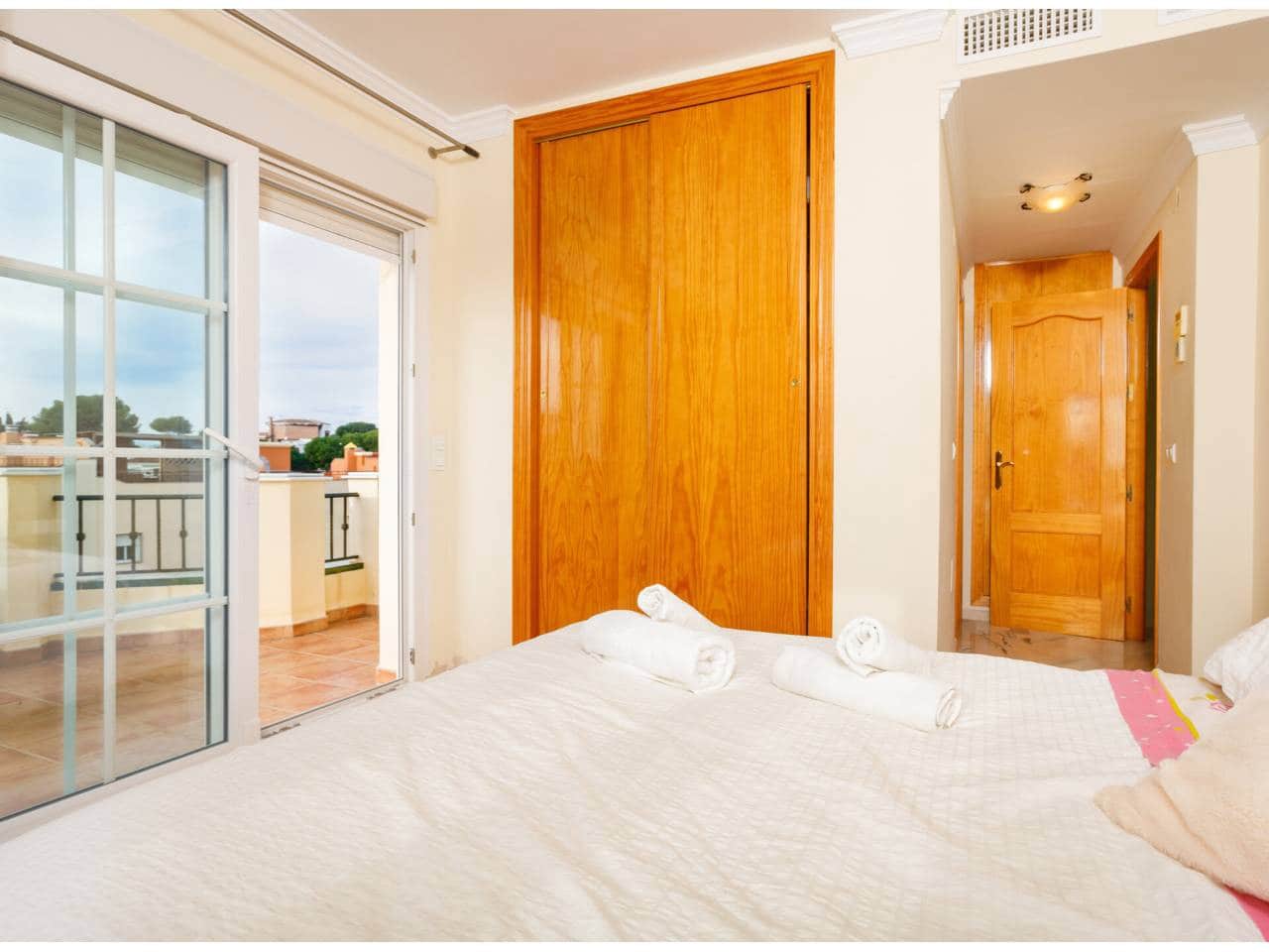 5 quarto Moradia para arrendar em Velez-Malaga com piscina garagem - 2 500 € (Ref: 10046655)