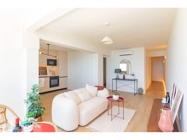 4 makuuhuone Paritalo myytävänä paikassa Vélez-Málaga mukana 
autotalli - 630 000 € (Ref: 10063672)