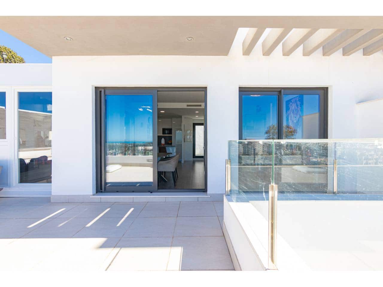 4 bedroom Semi-detached Villa for sale in Velez-Malaga with garage - € 630,000 (Ref: 10063672)