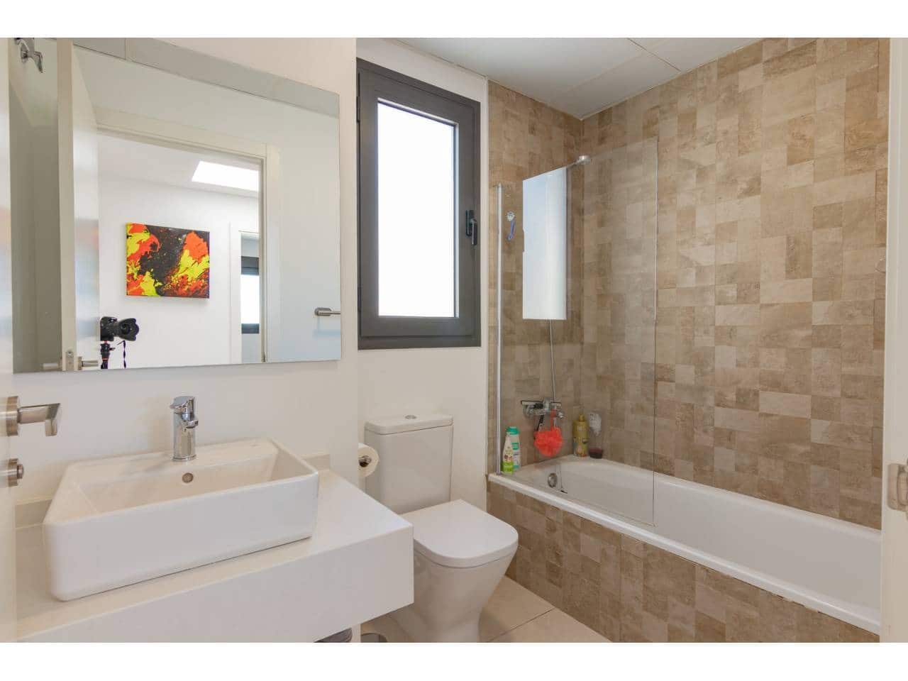 4 bedroom Semi-detached Villa for sale in Velez-Malaga with garage - € 630,000 (Ref: 10063672)