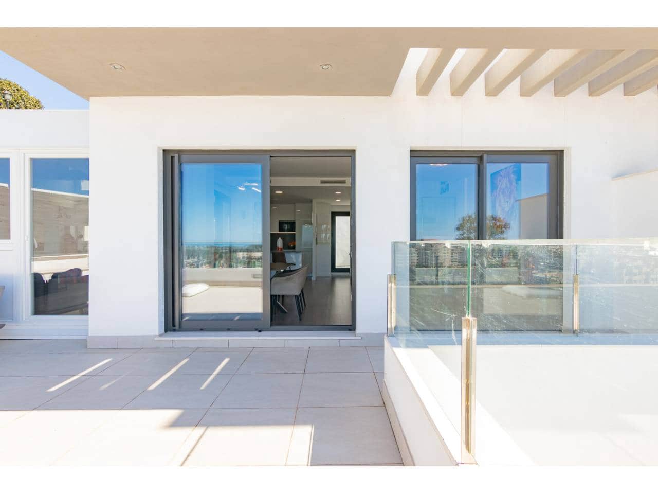 4 bedroom Semi-detached Villa for sale in Velez-Malaga with garage - € 630,000 (Ref: 10063672)