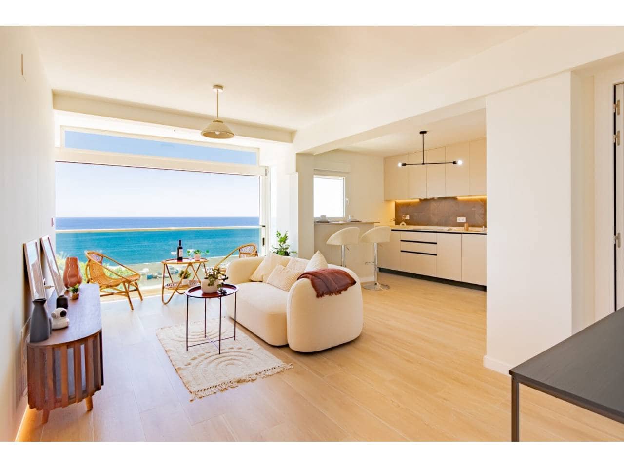 2 soveværelse Lejlighed til salg i Velez-Malaga med swimmingpool - € 469.900 (Ref: 10074787)