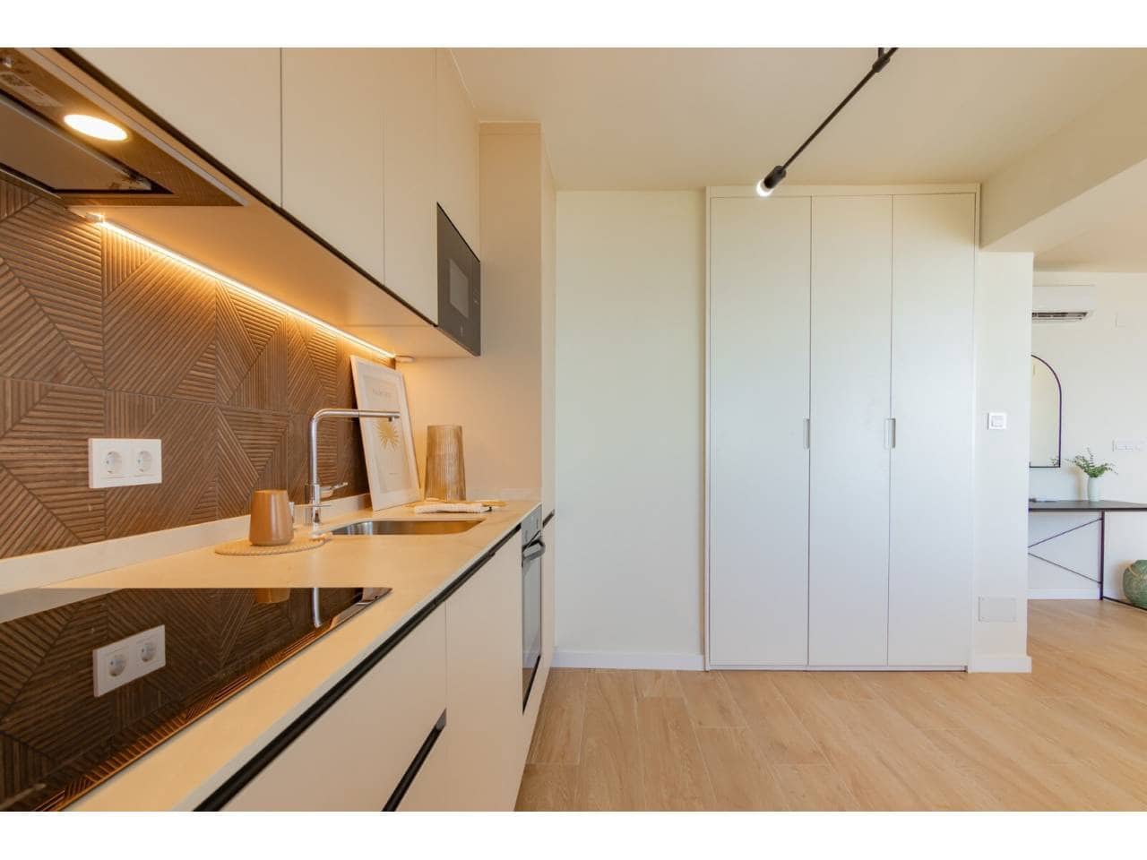 2 soveværelse Lejlighed til salg i Velez-Malaga med swimmingpool - € 469.900 (Ref: 10074787)