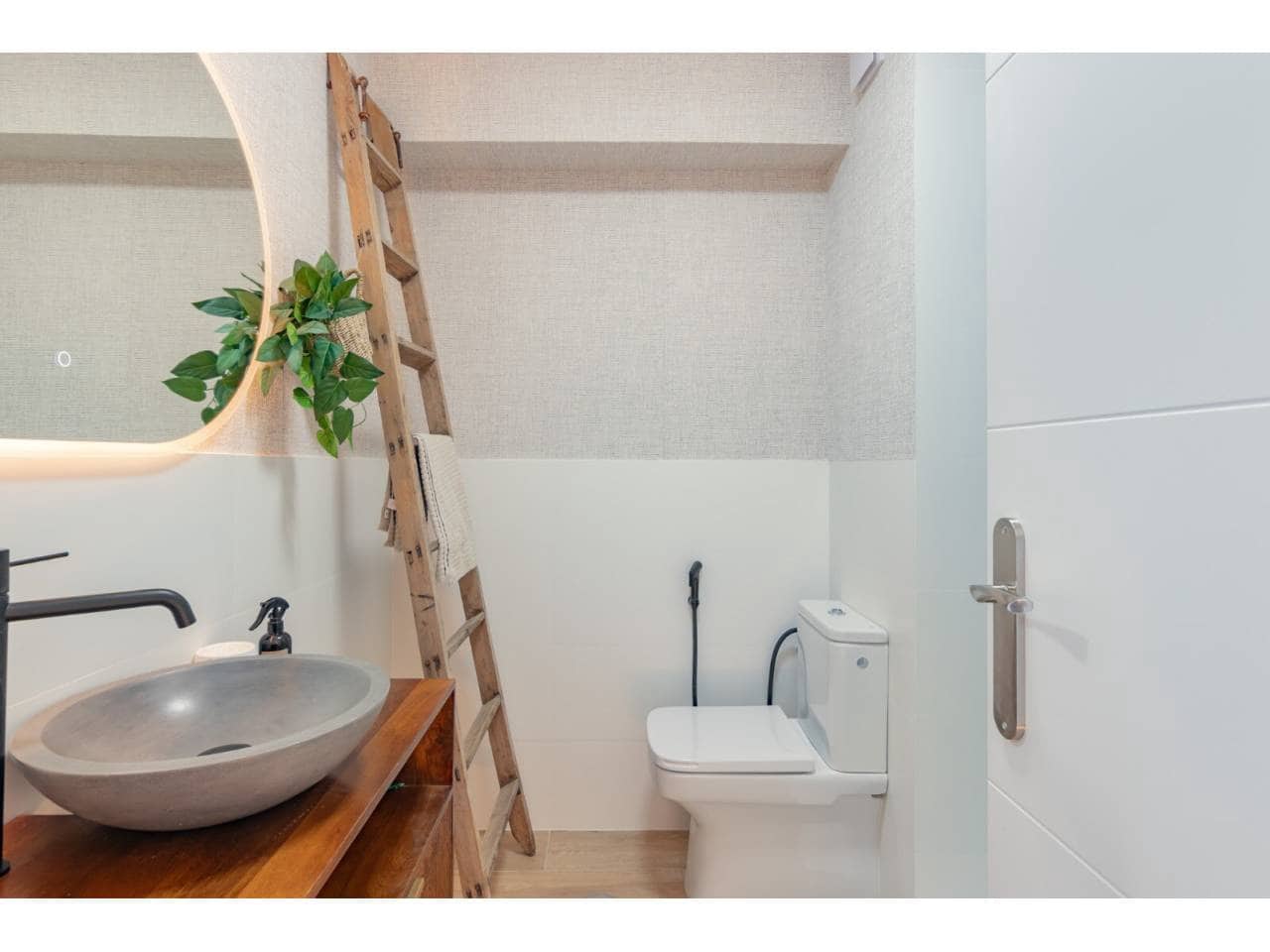 2 soveværelse Lejlighed til salg i Velez-Malaga med swimmingpool - € 469.900 (Ref: 10074787)