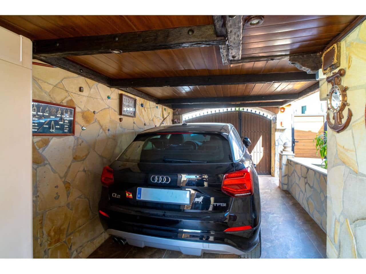5 makuuhuone Huvila myytävänä paikassa Rincon de la Victoria mukana 
autotalli - 749 000 € (Ref: 10077368)
