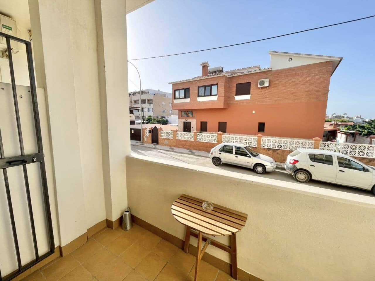 2 bedroom Flat for rent in Torre de Benagalbon with pool garage - € 750 (Ref: 10079789)