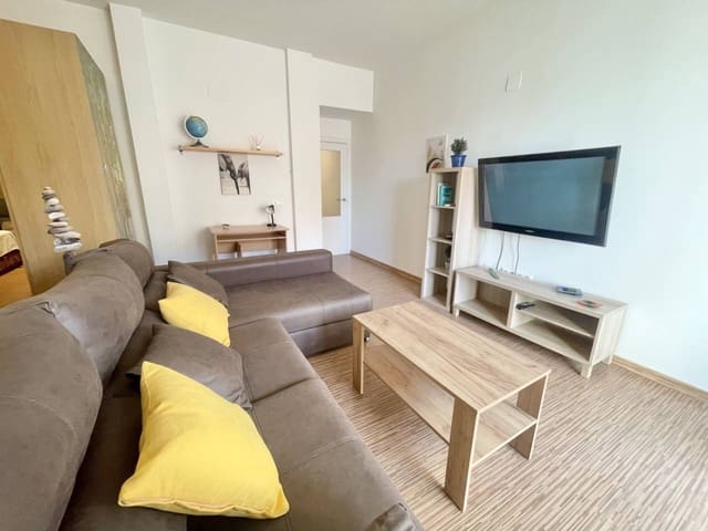 Piso de 2 habitaciones en Torre de Benagalbon, Rincón de la Victoria en alquiler con piscina garaje - 750 € (Ref: 10079789)