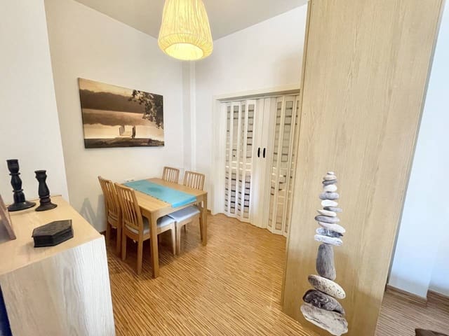 Piso de 2 habitaciones en Torre de Benagalbon, Rincón de la Victoria en alquiler con piscina garaje - 750 € (Ref: 10079789)