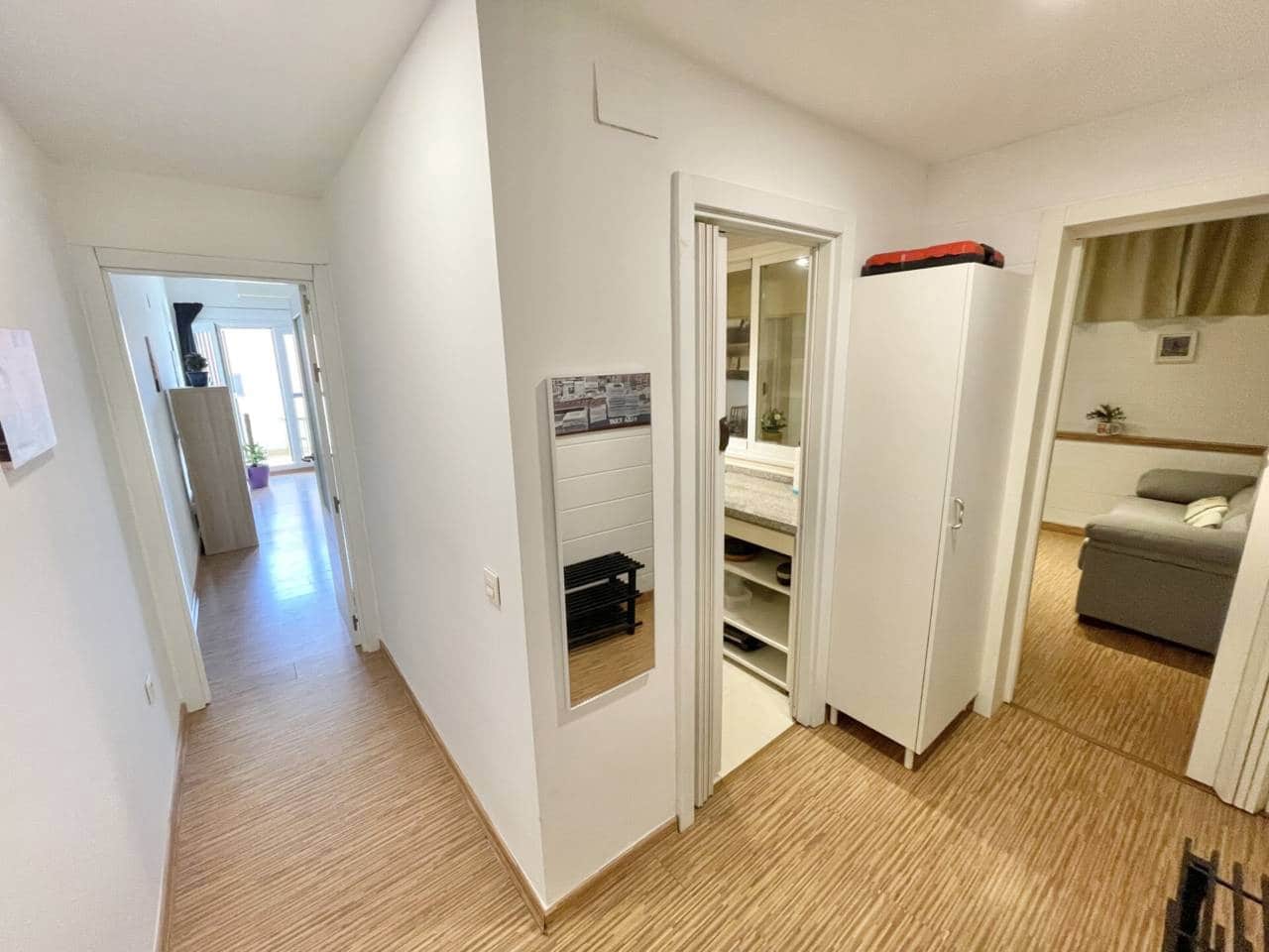 2 bedroom Flat for rent in Torre de Benagalbon with pool garage - € 750 (Ref: 10079789)