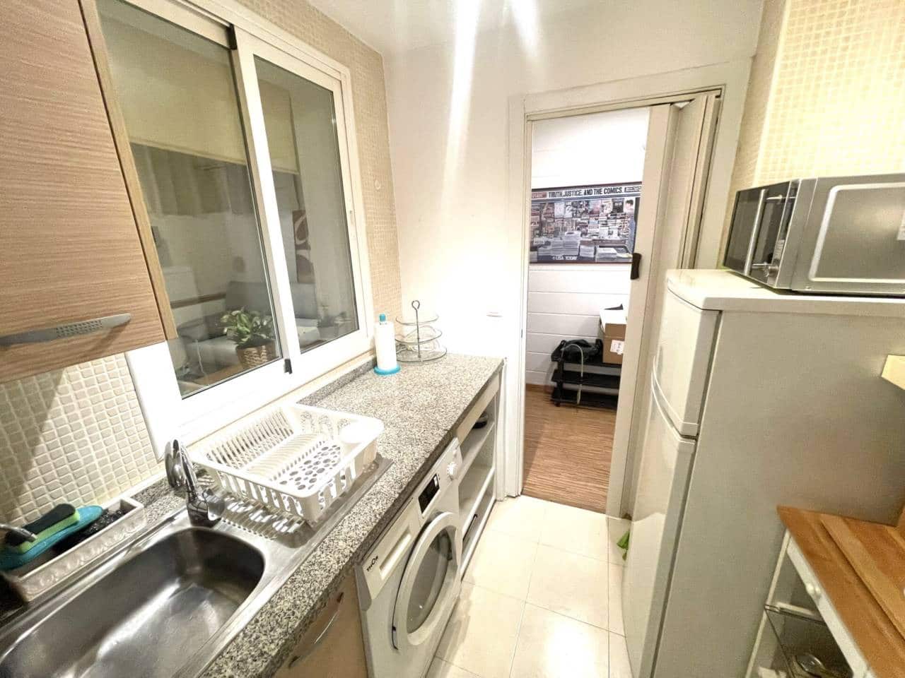 2 bedroom Flat for rent in Torre de Benagalbon with pool garage - € 750 (Ref: 10079789)
