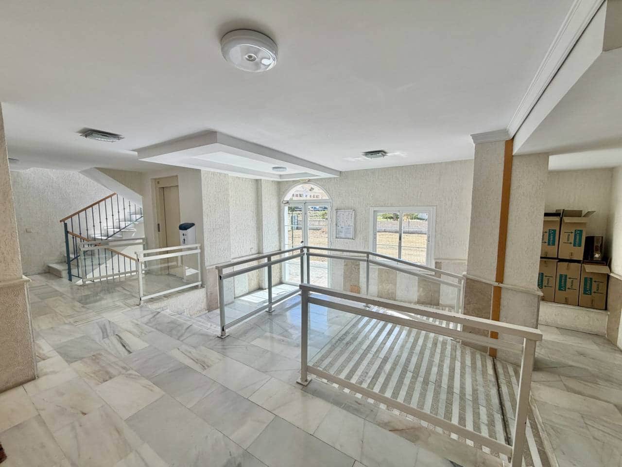 1 sovrum Lägenhet till salu i Torre de Benagalbon med garage - 270 000 € (Ref: 10094067)
