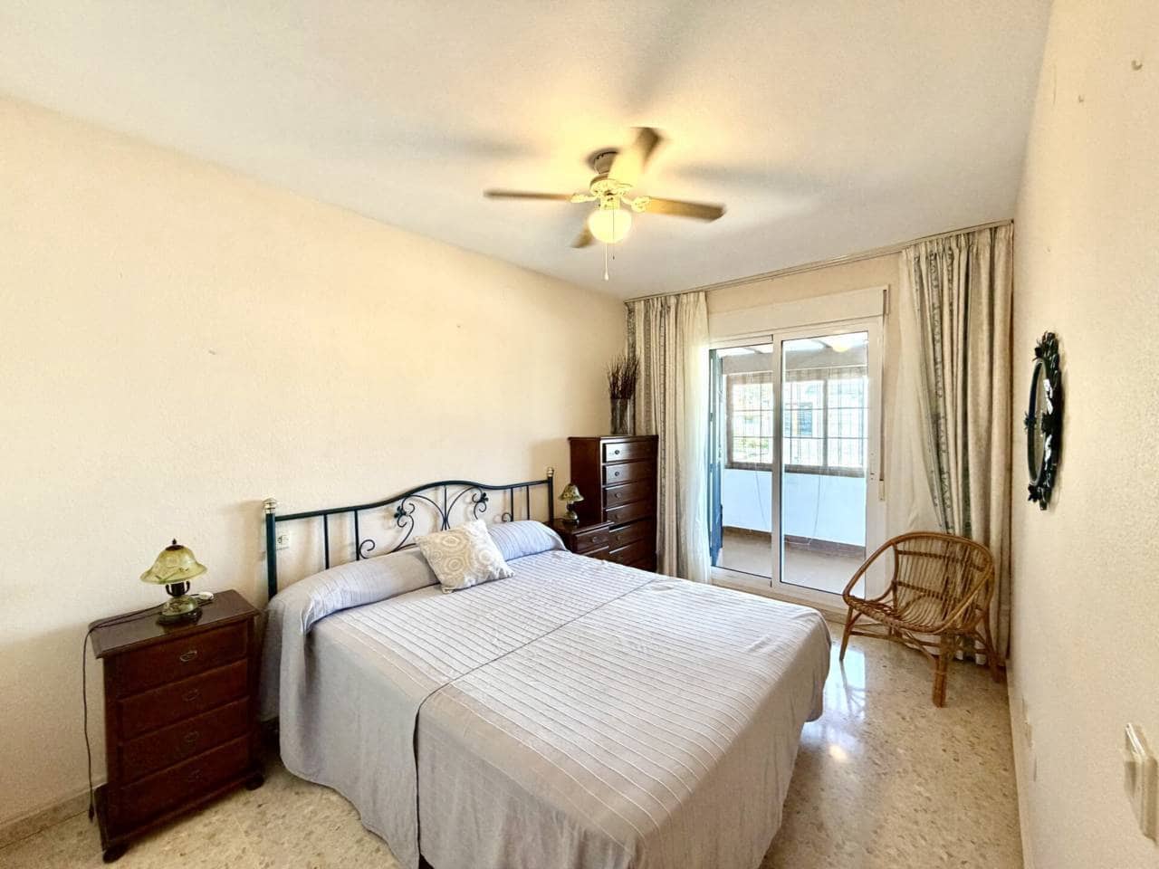3 Zimmer Reihenhaus zu vermieten in Rincon de la Victoria mit Pool - 1.650 € (Ref: 10095647)