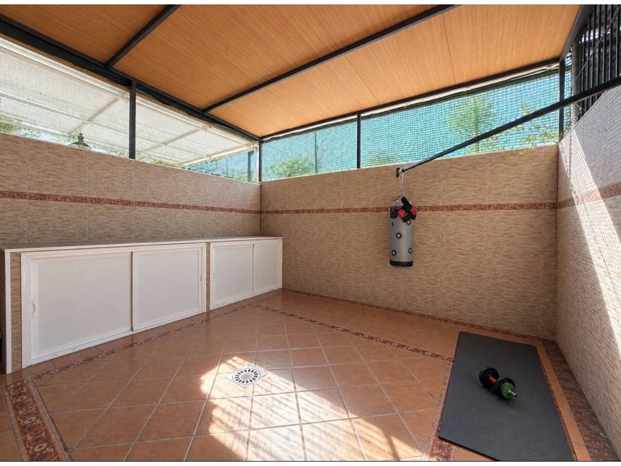 3 Zimmer Reihenhaus zu vermieten in Rincon de la Victoria mit Pool - 1.650 € (Ref: 10095647)