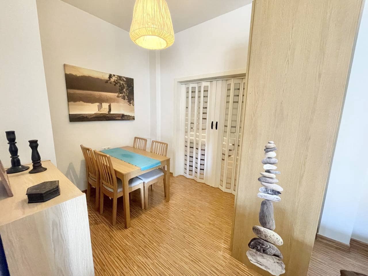 2 soveværelse Lejlighed til leje i Torre de Benagalbon med swimmingpool garage - € 900 (Ref: 10099563)