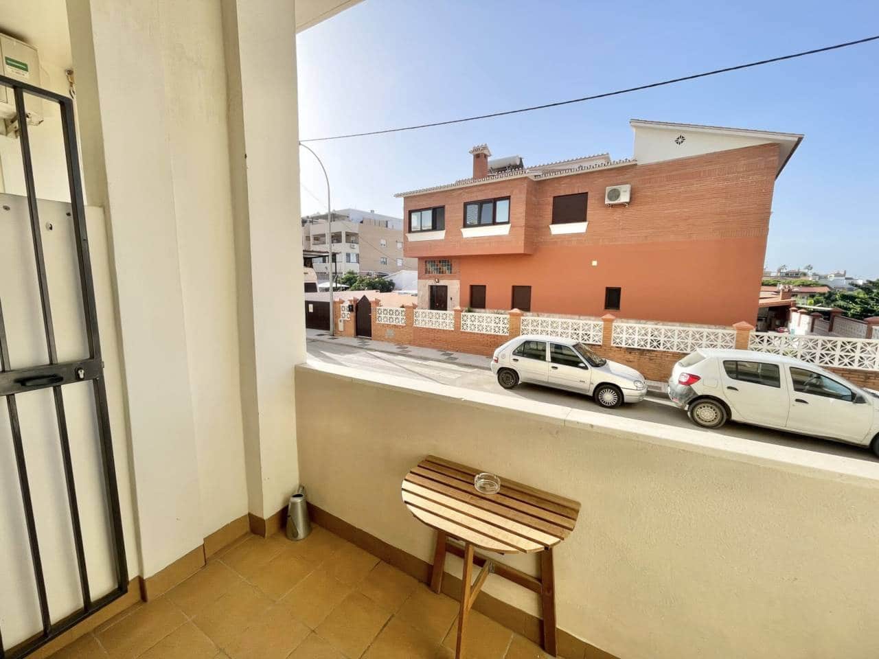 2 soveværelse Lejlighed til leje i Torre de Benagalbon med swimmingpool garage - € 900 (Ref: 10099563)