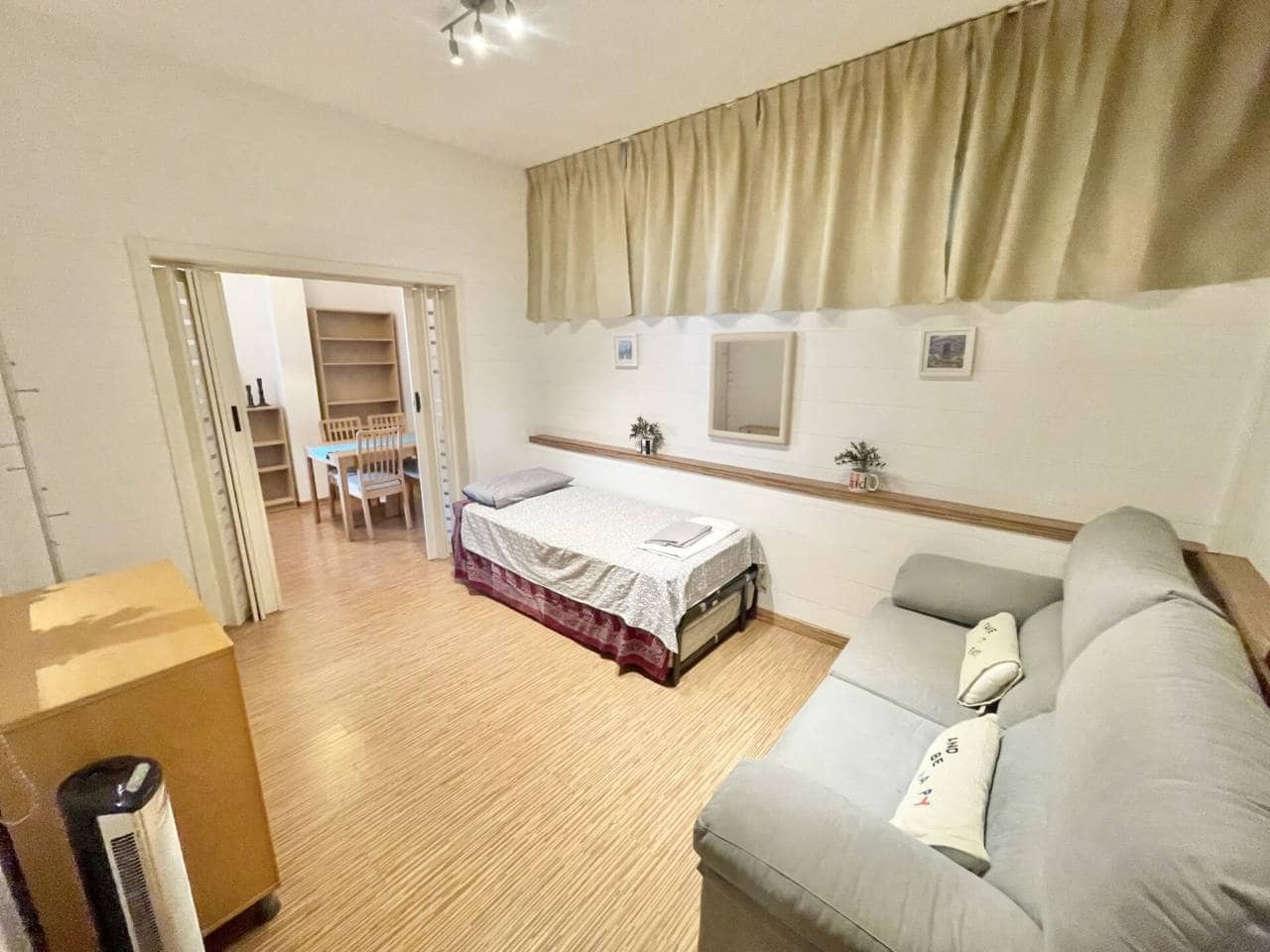 2 soveværelse Lejlighed til leje i Torre de Benagalbon med swimmingpool garage - € 900 (Ref: 10099563)