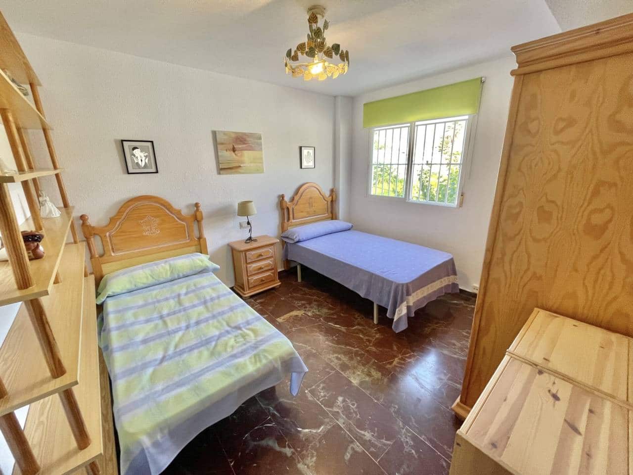 3 slaapkamer Flat te huur in Rincon de la Victoria met zwembad garage - € 1.400 (Ref: 10118662)