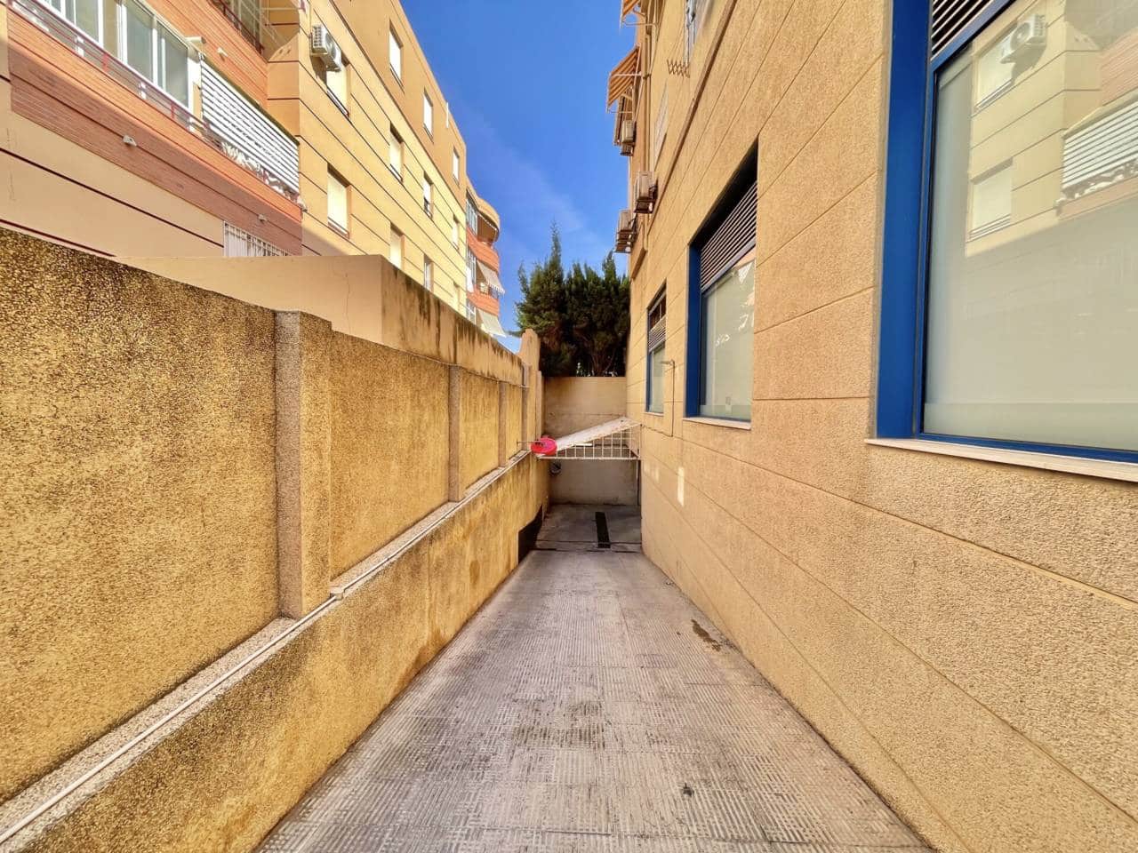 3 slaapkamer Flat te huur in Rincon de la Victoria met zwembad garage - € 1.400 (Ref: 10118662)