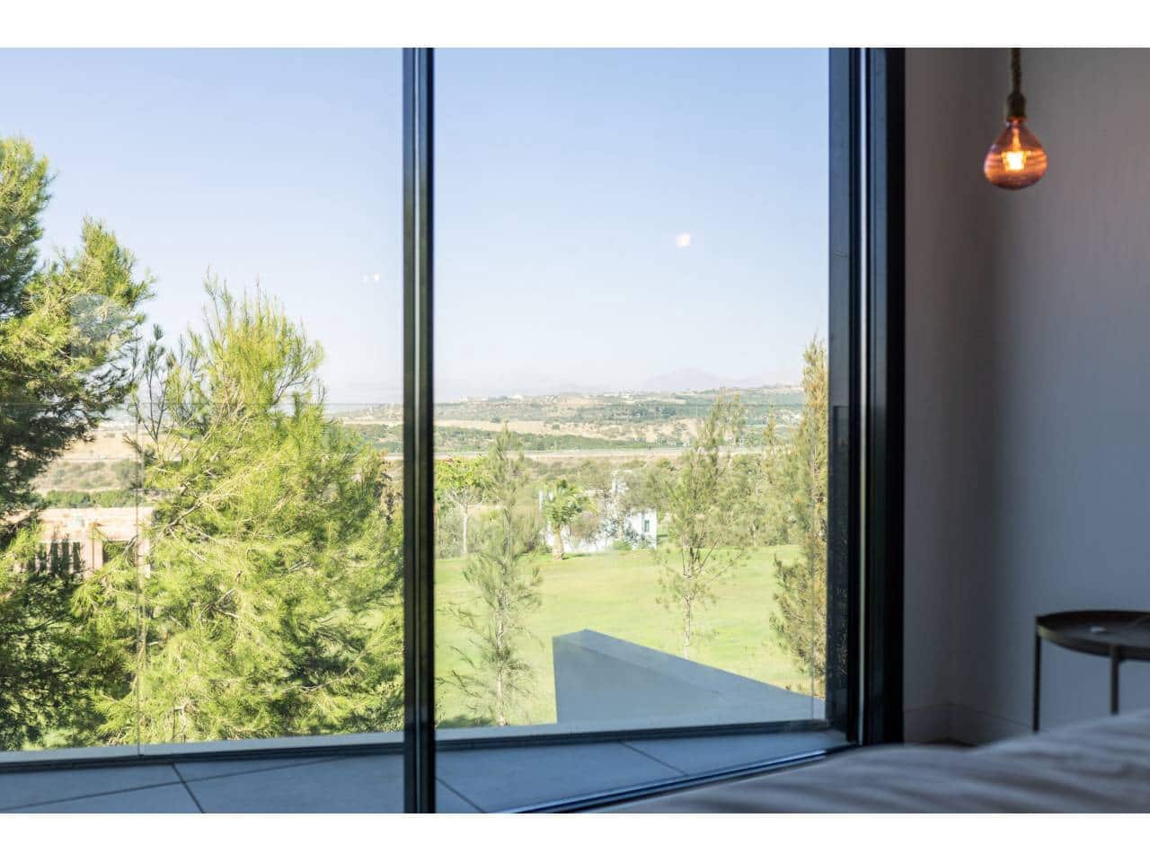 3 slaapkamer Rijtjeshuis te koop in Velez-Malaga met zwembad garage - € 468.000 (Ref: 10141584)