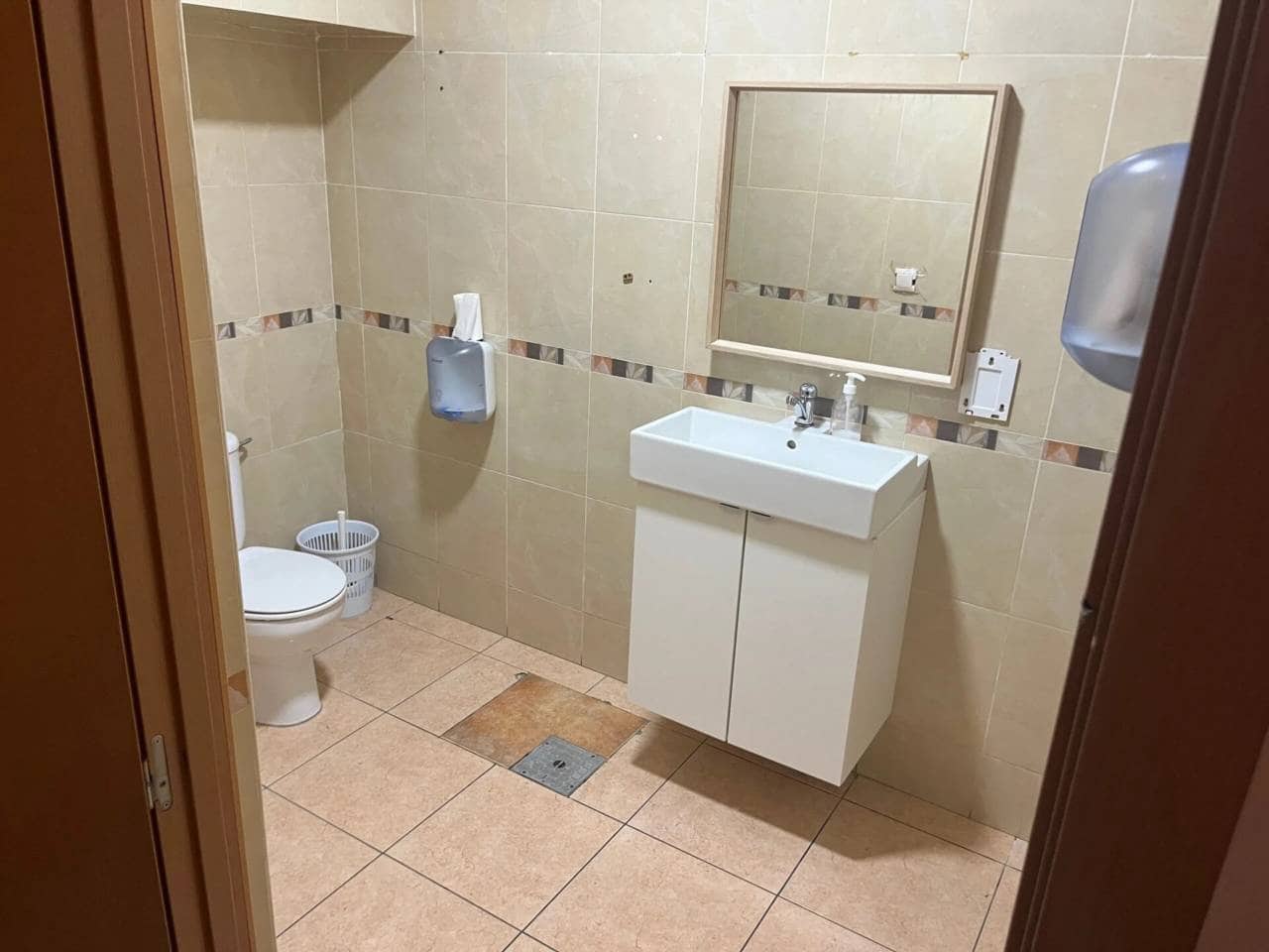 Restaurant/Bar for rent in Rincon de la Victoria - € 1,300 (Ref: 10145165)