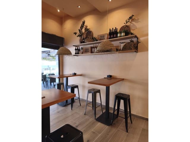 Bar/Restaurant zu vermieten in Rincón de la Victoria - 1.200 € (Ref: 10145165)
