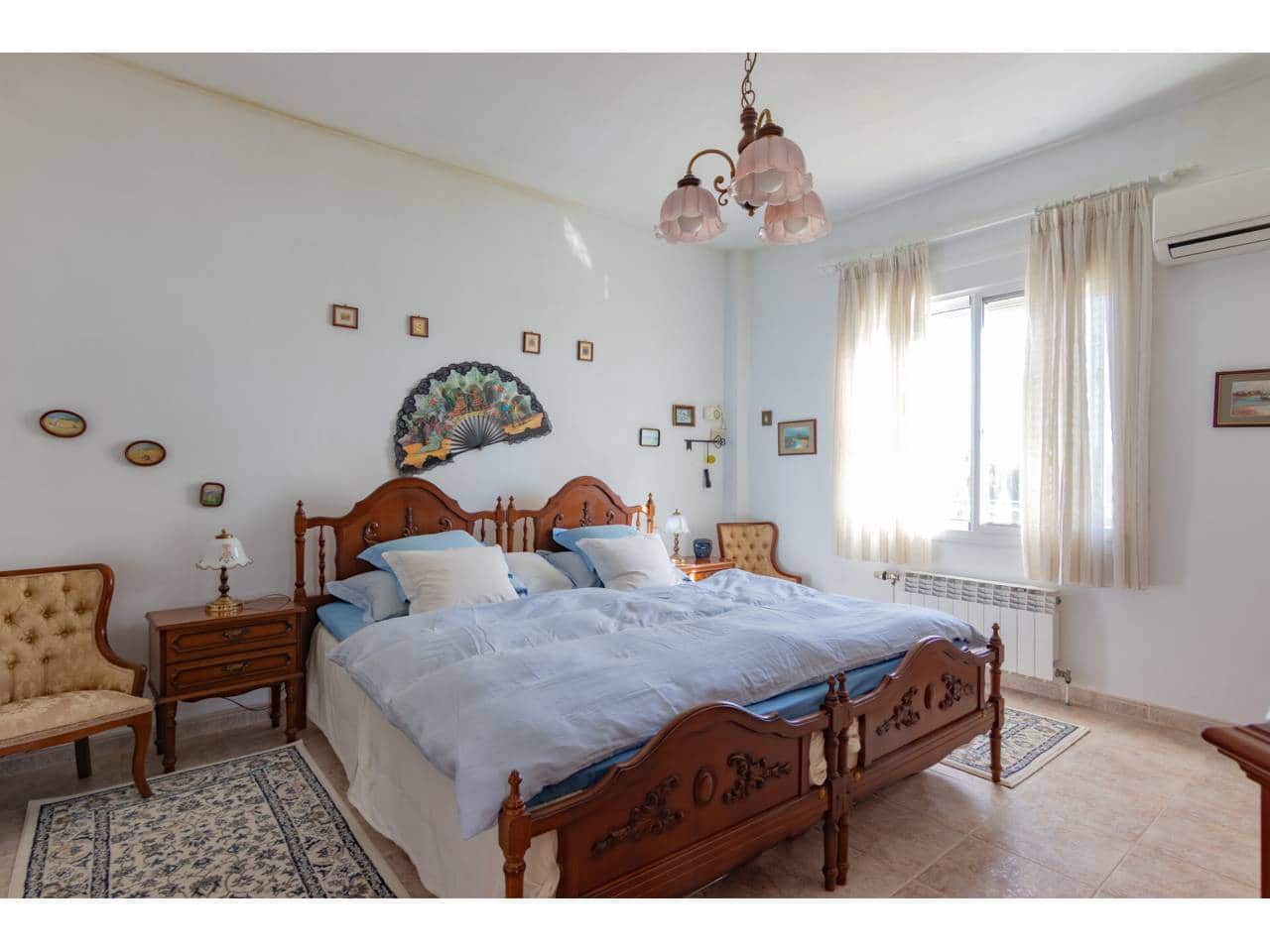 3 slaapkamer Villa te koop in Velez-Malaga met garage - € 510.000 (Ref: 10154509)