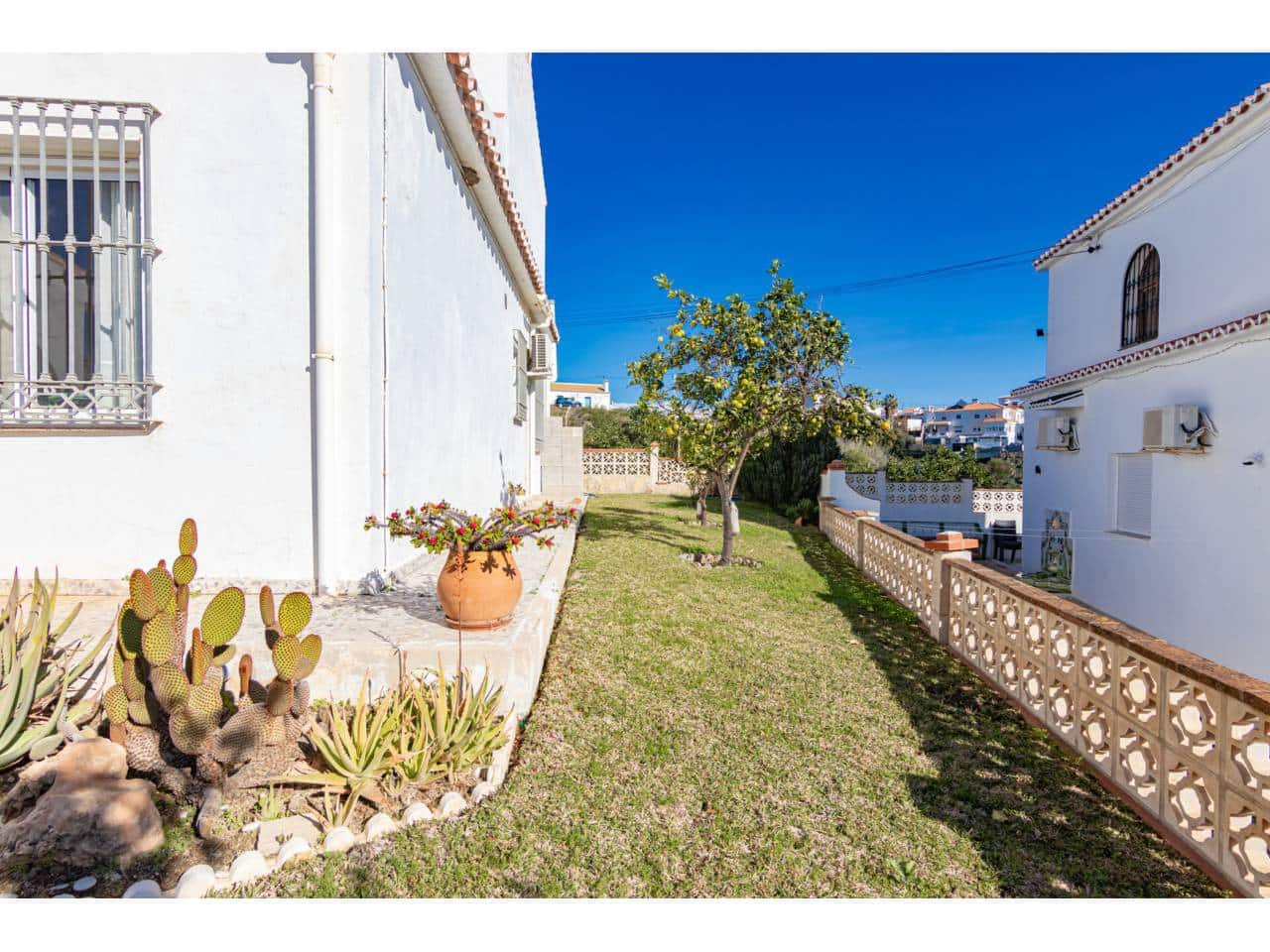 3 slaapkamer Villa te koop in Velez-Malaga met garage - € 510.000 (Ref: 10154509)