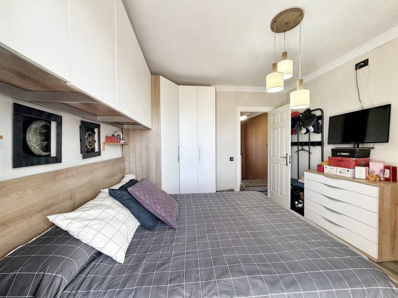 4 sypialnia Willa na sprzedaż w Rincon de la Victoria z basenem garażem - 870 000 € (Ref: 10173083)