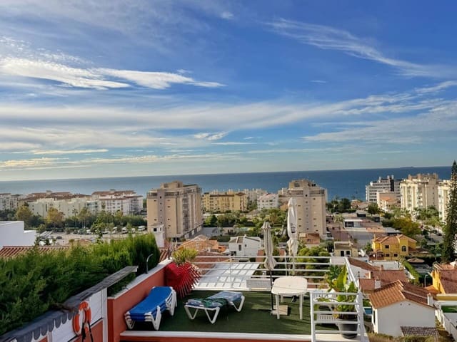 4 soveværelse Villa til salg i Rincón de la Victoria med swimmingpool garage - € 870.000 (Ref: 10173083)