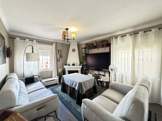 4 soveværelse Villa til salg i Rincón de la Victoria med swimmingpool garage - € 870.000 (Ref: 10173083)