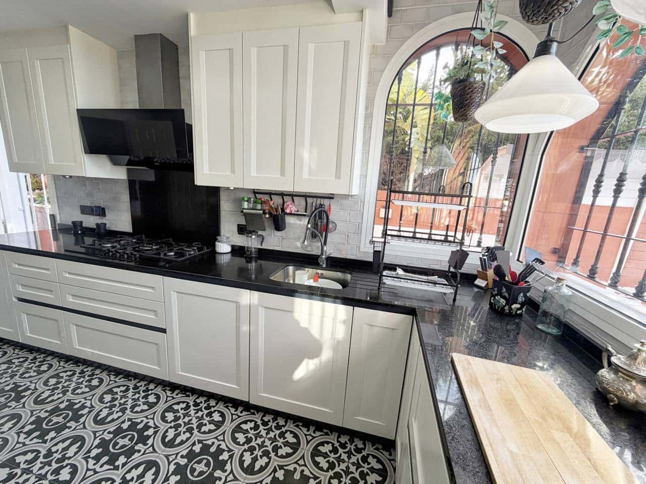 4 sypialnia Willa na sprzedaż w Rincon de la Victoria z basenem garażem - 870 000 € (Ref: 10173083)