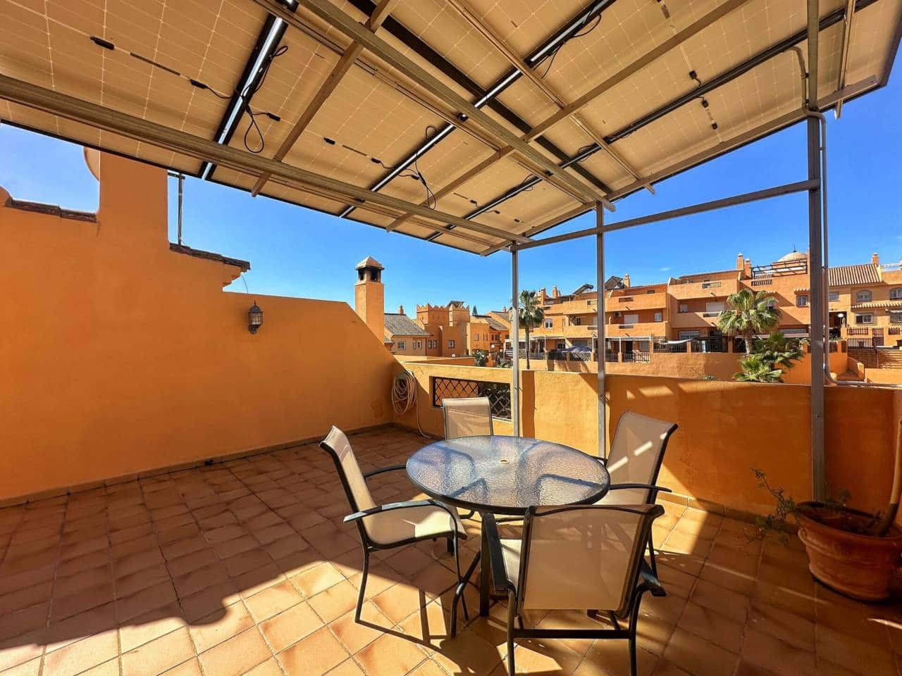 Pareado de 3 habitaciones en Torre de Benagalbon en venta con piscina garaje - 505.000 € (Ref: 10174328)