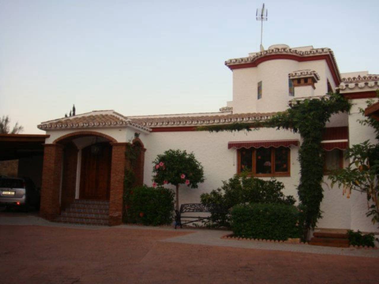 4 soveværelse Villa til salg i Rincon de la Victoria med swimmingpool garage - € 950.000 (Ref: 7186165)