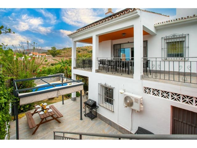 5 camera da letto Villa da affitare come casa vacanza in Vélez-Málaga con piscina garage - 1.100 € (Rif: 7186197)