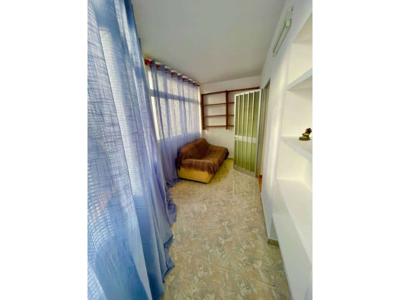 Appartement de 3 chambres à louer à Malaga ville - 950 € (Ref: 7506845)