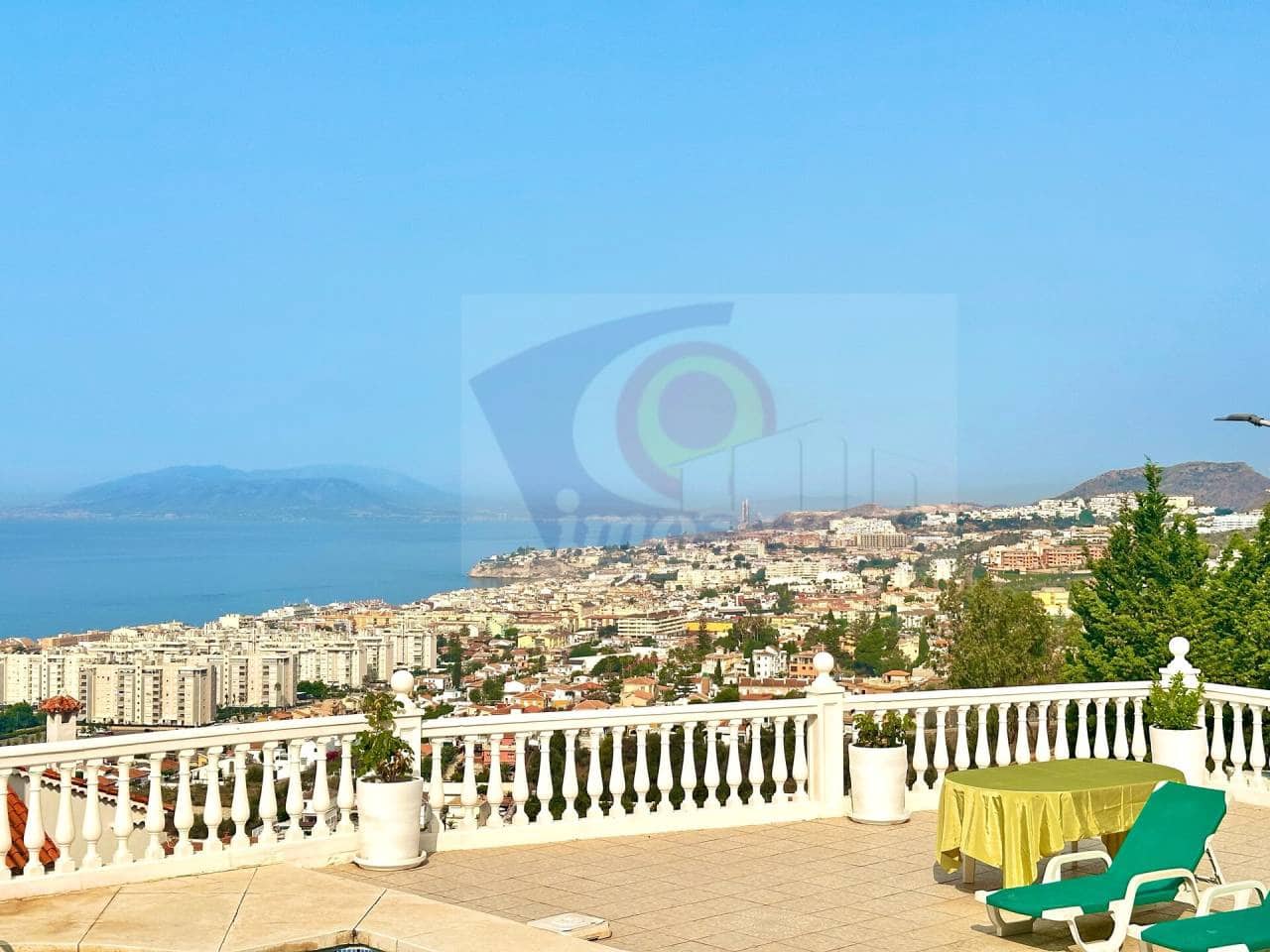 6 bedroom Villa for sale in Rincon de la Victoria with pool garage - € 995,000 (Ref: 7677196)