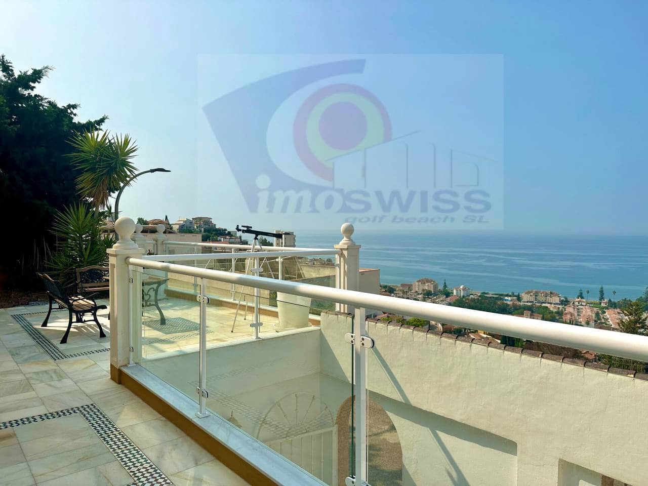 6 bedroom Villa for sale in Rincon de la Victoria with pool garage - € 995,000 (Ref: 7677196)