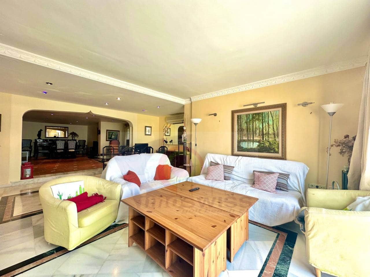 6 bedroom Villa for sale in Rincon de la Victoria with pool garage - € 995,000 (Ref: 7677196)