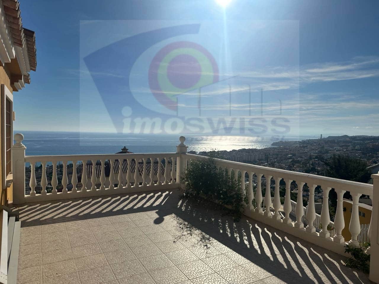 6 bedroom Villa for sale in Rincon de la Victoria with pool garage - € 995,000 (Ref: 7677196)